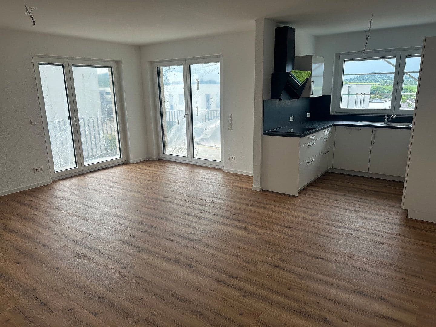 Prenájom bytu 3-izbový 97 m², Hühnlesäcker 4, 74360 Ilsfeld, Ilsfeld, Bádensko-Wurttembersko Prenájom bytu 3-izbový 97 m², Hühnlesäcker 4, 74360 Ilsfeld, Ilsfeld, Bádensko-Wurttembersko