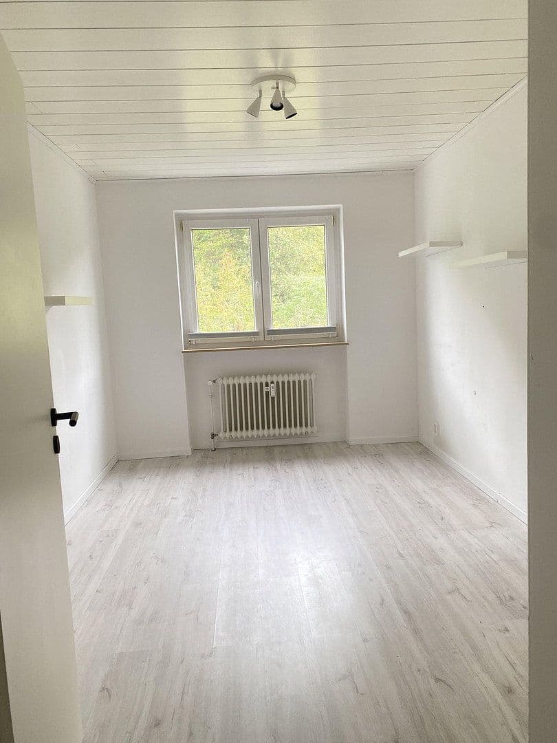 Predaj bytu 3-izbový 74 m², Hirzenhain, Hesensko Predaj bytu 3-izbový 74 m², Hirzenhain, Hesensko