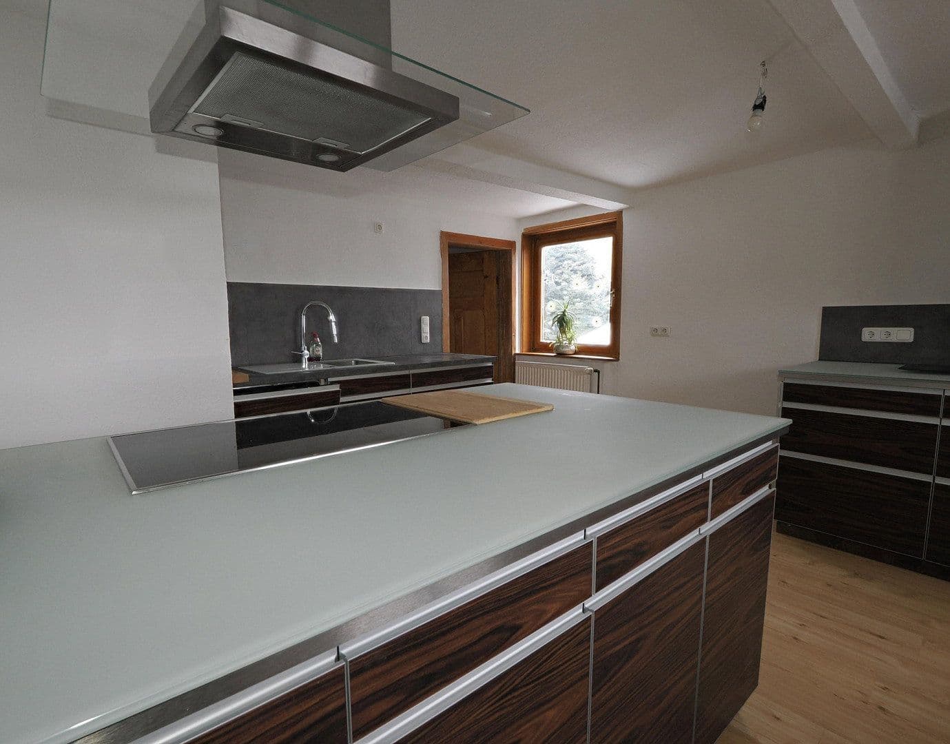 Prenájom domu 170 m², pozemok 345 m², Brachttal, Hesensko Prenájom domu 170 m², pozemok 345 m², Brachttal, Hesensko