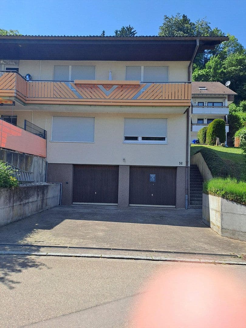 Predaj domu 252 m², pozemok 640 m², Hallauerst. 32, Stühlingen, Bádensko-Wurttembersko Predaj domu 252 m², pozemok 640 m², Hallauerst. 32, Stühlingen, Bádensko-Wurttembersko