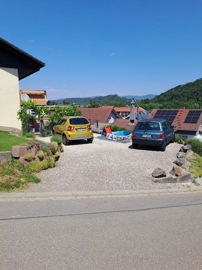 Predaj domu 252 m², pozemok 640 m², Hallauerst. 32, Stühlingen, Bádensko-Wurttembersko Predaj domu 252 m², pozemok 640 m², Hallauerst. 32, Stühlingen, Bádensko-Wurttembersko