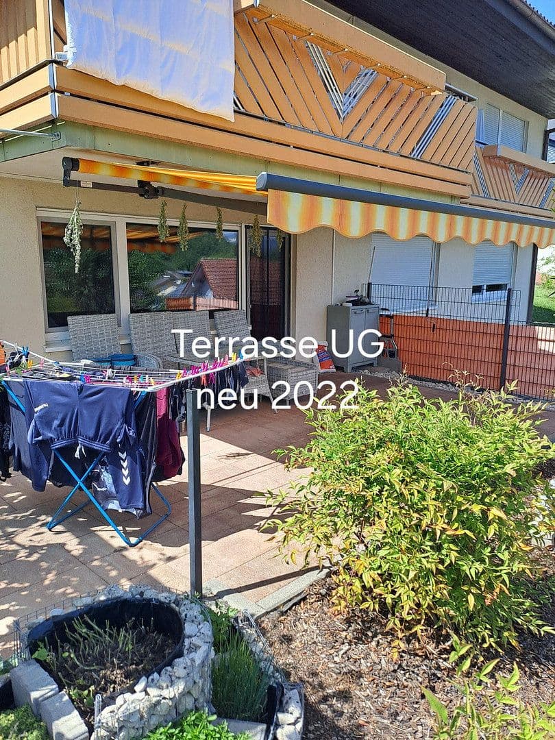 Predaj domu 252 m², pozemok 640 m², Hallauerst. 32, Stühlingen, Bádensko-Wurttembersko Predaj domu 252 m², pozemok 640 m², Hallauerst. 32, Stühlingen, Bádensko-Wurttembersko