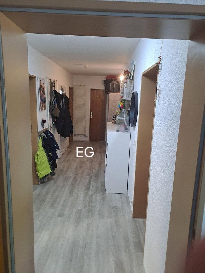 Predaj domu 252 m², pozemok 640 m², Hallauerst. 32, Stühlingen, Bádensko-Wurttembersko Predaj domu 252 m², pozemok 640 m², Hallauerst. 32, Stühlingen, Bádensko-Wurttembersko
