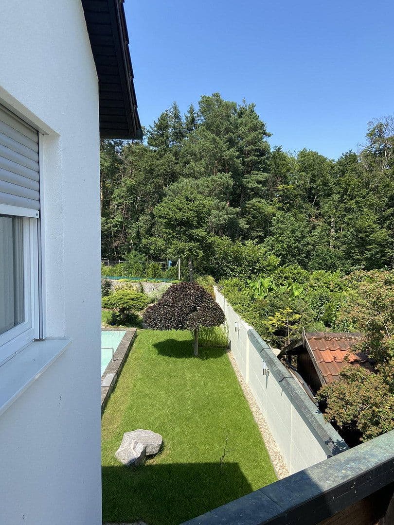 Predaj domu 228 m², pozemok 1.055 m², Wörth am Rhein, Porýnie-Falcko Predaj domu 228 m², pozemok 1.055 m², Wörth am Rhein, Porýnie-Falcko