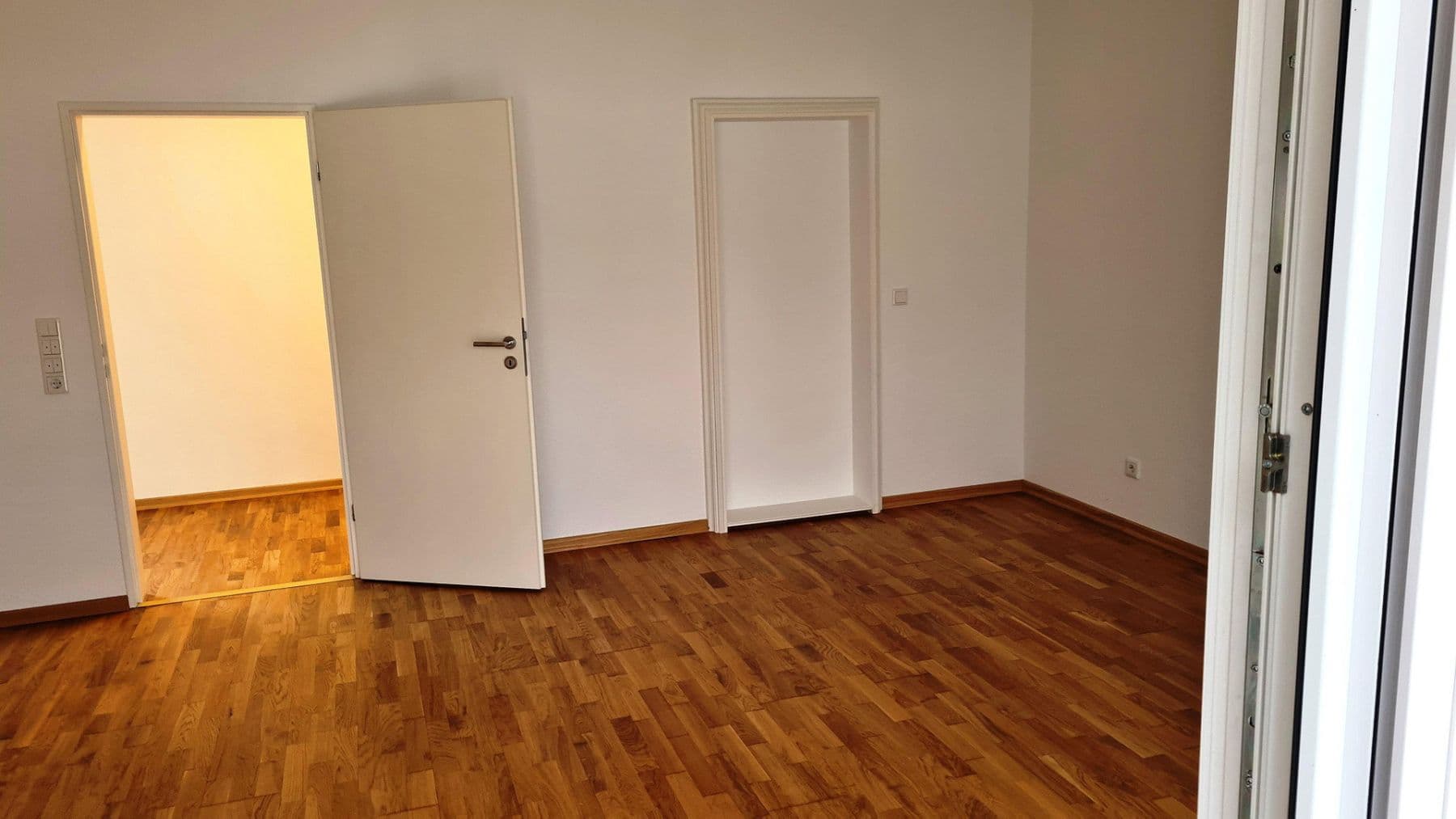 Predaj domu 130 m², pozemok 436 m², Köln, Severné Porýnie - Westfálsko Predaj domu 130 m², pozemok 436 m², Köln, Severné Porýnie - Westfálsko