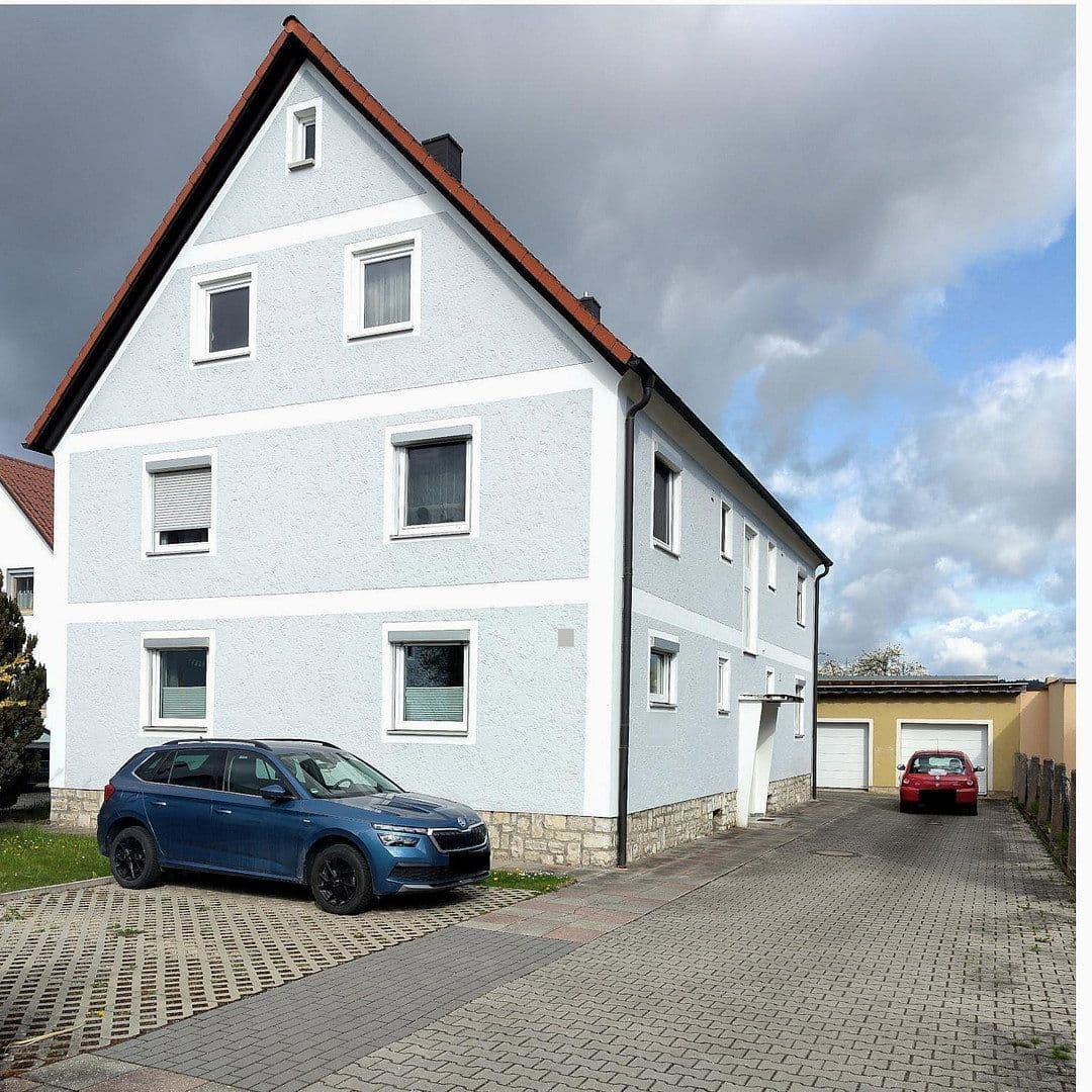 Predaj domu 209 m², pozemok 1.310 m², Burglengenfeld, Bavorsko Predaj domu 209 m², pozemok 1.310 m², Burglengenfeld, Bavorsko