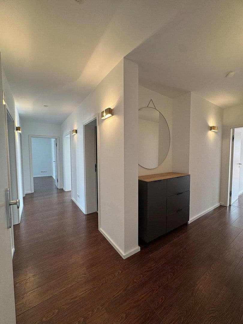 Predaj bytu 4-izbový 110 m², Frankfurt, Hesensko Predaj bytu 4-izbový 110 m², Frankfurt, Hesensko
