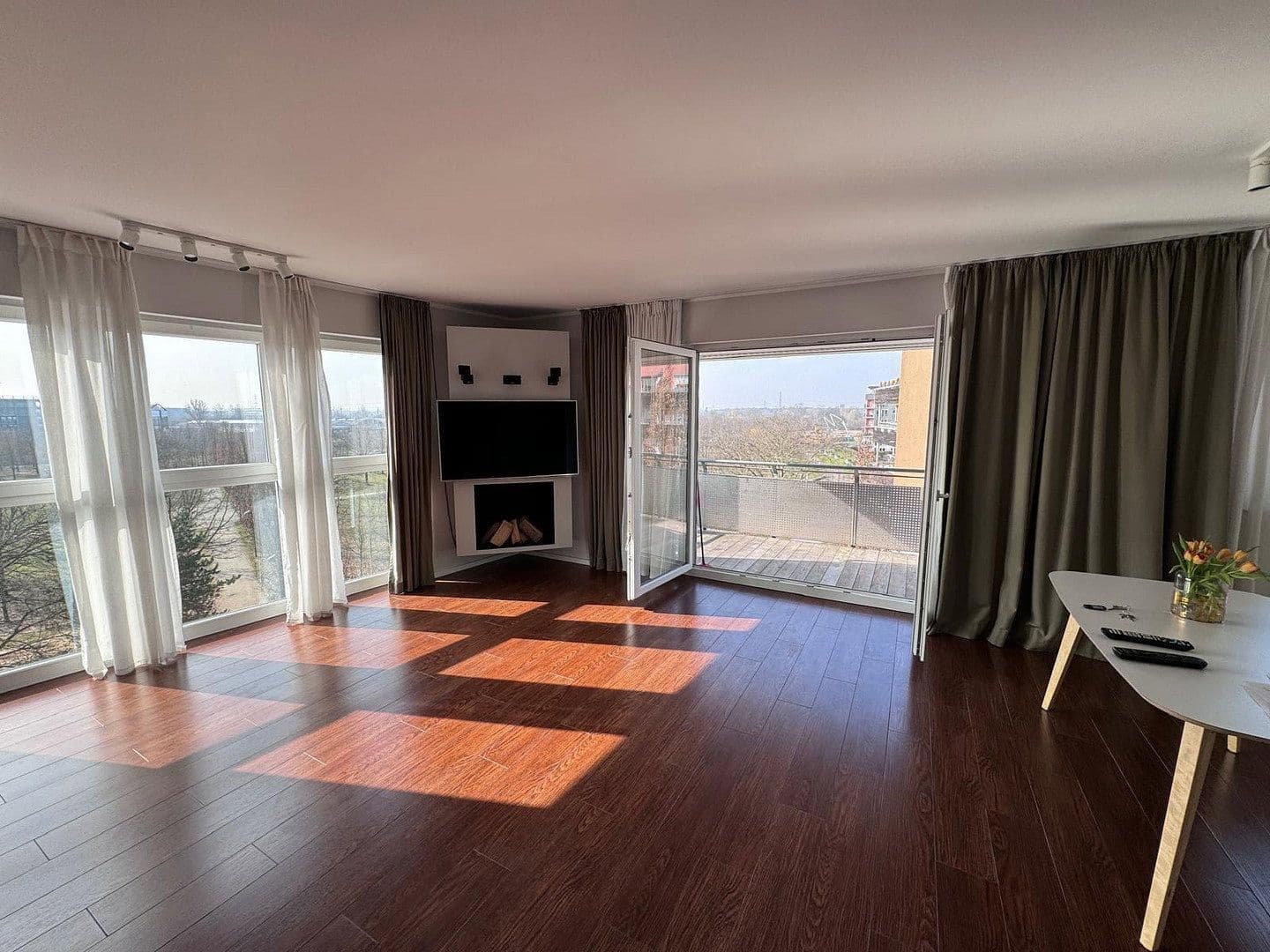 Predaj bytu 4-izbový 110 m², Frankfurt, Hesensko Predaj bytu 4-izbový 110 m², Frankfurt, Hesensko