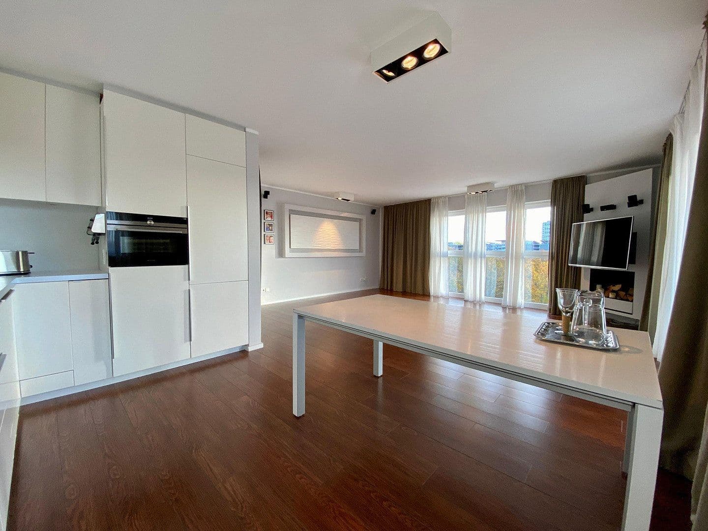 Predaj bytu 4-izbový 110 m², Frankfurt, Hesensko Predaj bytu 4-izbový 110 m², Frankfurt, Hesensko