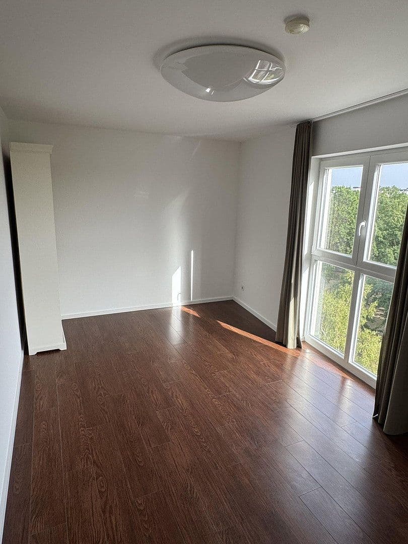 Predaj bytu 4-izbový 110 m², Frankfurt, Hesensko Predaj bytu 4-izbový 110 m², Frankfurt, Hesensko