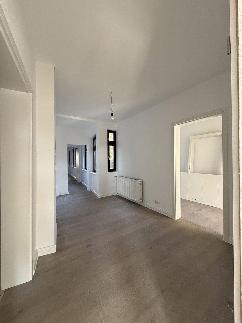 Prenájom bytu 4-izbový 90 m², Heidenberg 89, Apolda, Durínsko Prenájom bytu 4-izbový 90 m², Heidenberg 89, Apolda, Durínsko