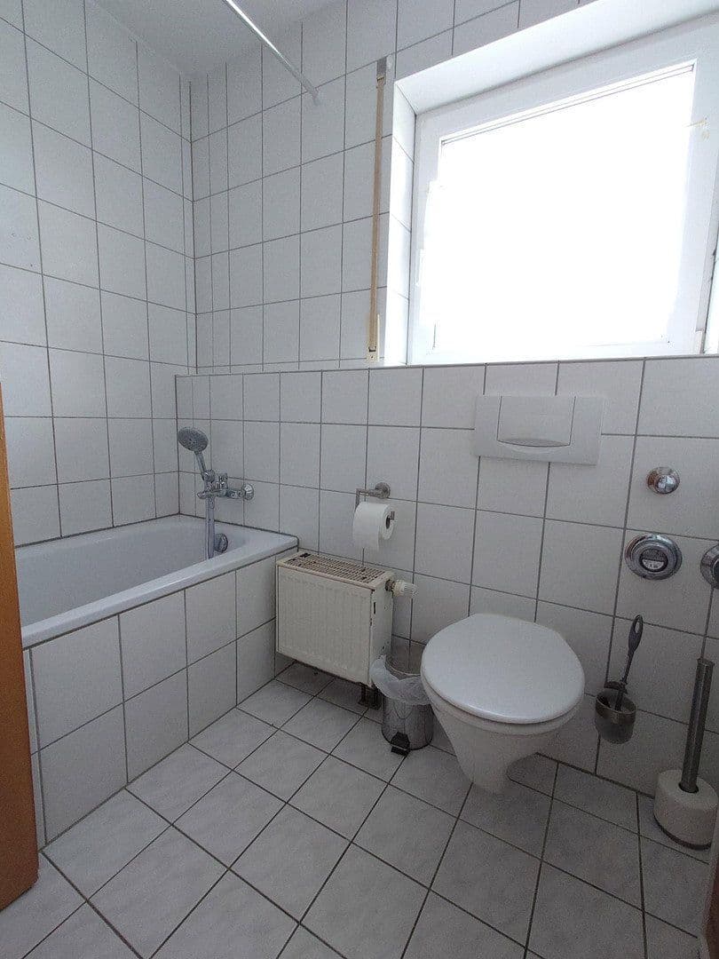 Prenájom bytu 3-izbový 87 m², An der Linde 7, Florstadt, Hesensko Prenájom bytu 3-izbový 87 m², An der Linde 7, Florstadt, Hesensko