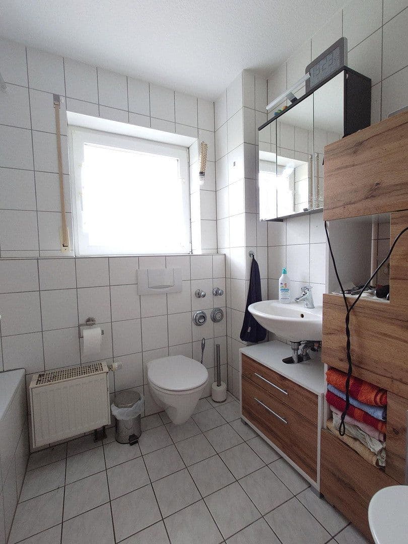 Prenájom bytu 3-izbový 87 m², An der Linde 7, Florstadt, Hesensko Prenájom bytu 3-izbový 87 m², An der Linde 7, Florstadt, Hesensko
