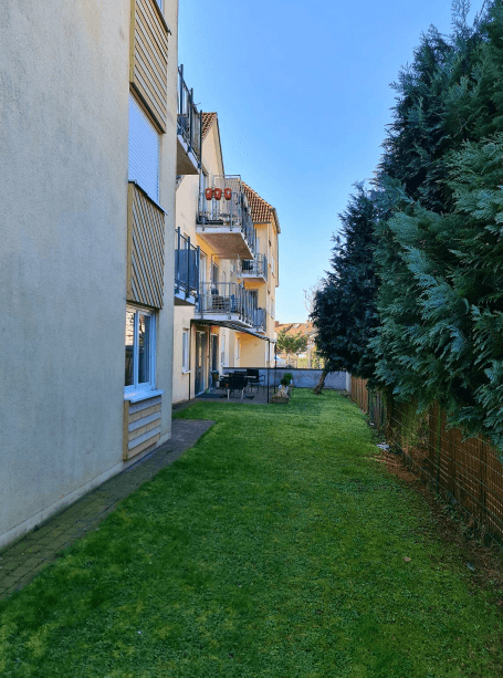 Prenájom bytu 3-izbový 87 m², An der Linde 7, Florstadt, Hesensko Prenájom bytu 3-izbový 87 m², An der Linde 7, Florstadt, Hesensko