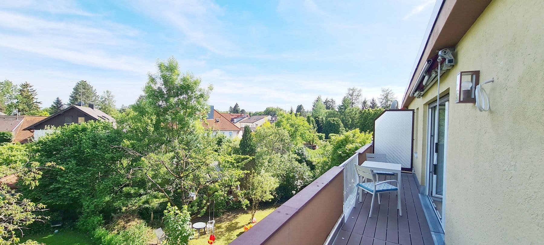Prenájom bytu 3-izbový 75 m², München, Bavorsko Prenájom bytu 3-izbový 75 m², München, Bavorsko
