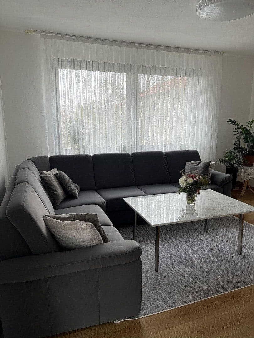 Prenájom bytu 4-izbový 98 m², Köllestraße 25, Ulm, Bádensko-Wurttembersko Prenájom bytu 4-izbový 98 m², Köllestraße 25, Ulm, Bádensko-Wurttembersko