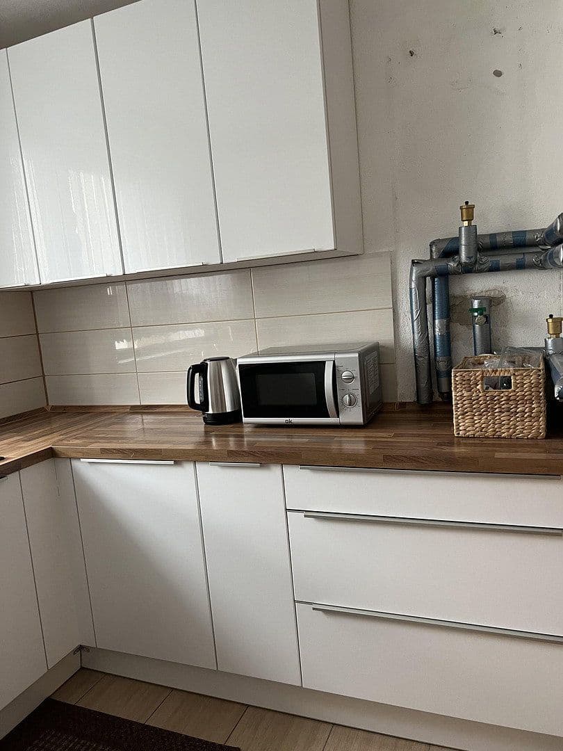 Prenájom bytu 4-izbový 98 m², Köllestraße 25, Ulm, Bádensko-Wurttembersko Prenájom bytu 4-izbový 98 m², Köllestraße 25, Ulm, Bádensko-Wurttembersko