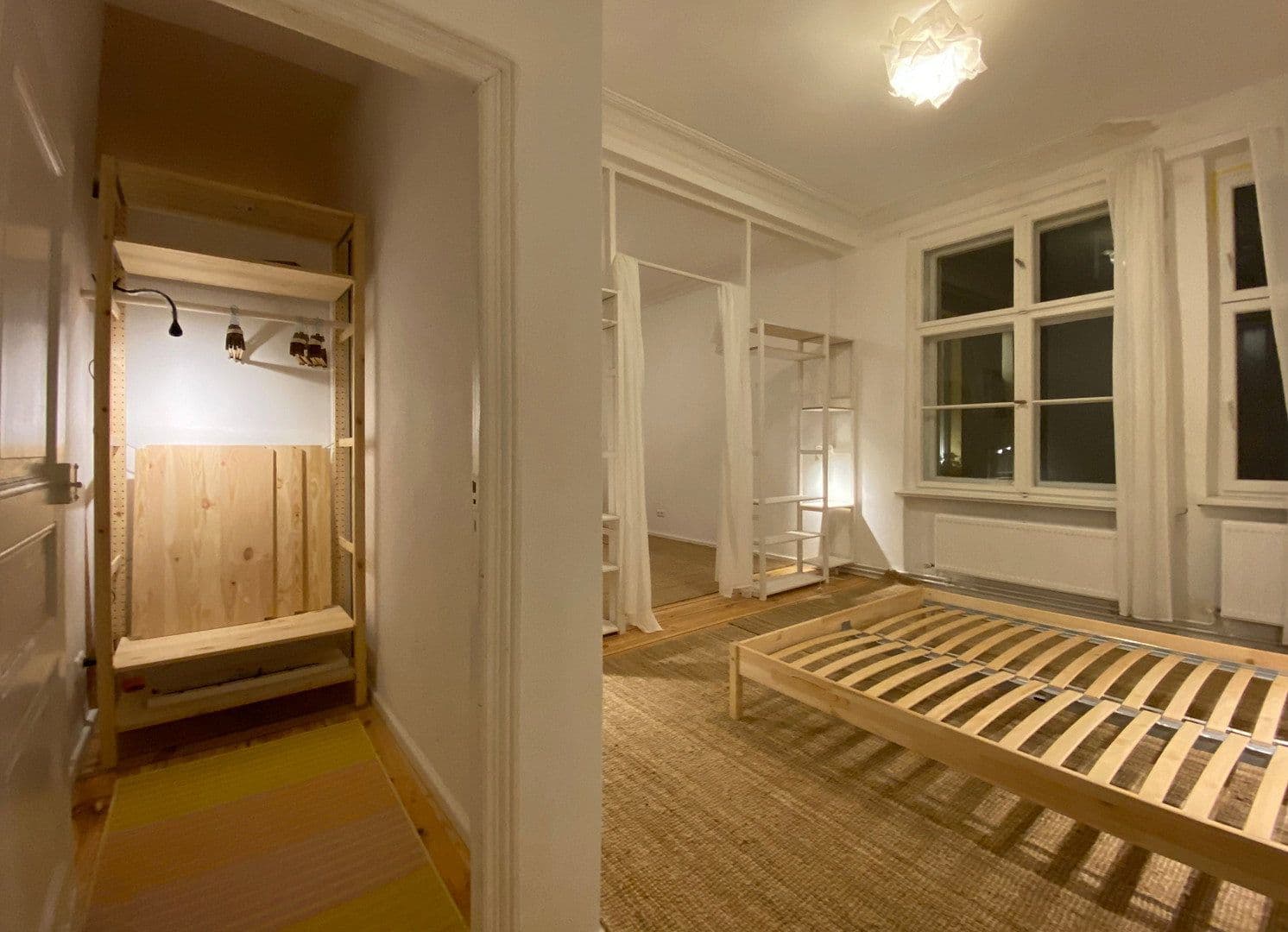 Prenájom bytu 3-izbový 118 m², Berlin, Berlín Prenájom bytu 3-izbový 118 m², Berlin, Berlín