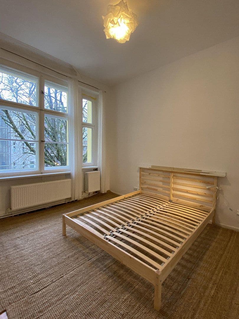 Prenájom bytu 3-izbový 118 m², Berlin, Berlín Prenájom bytu 3-izbový 118 m², Berlin, Berlín
