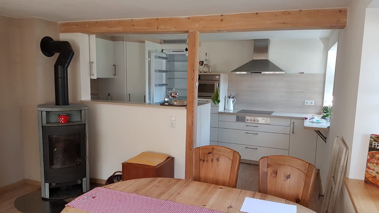 Prenájom domu 116 m², pozemok 556 m², Wieseth, Bavorsko Prenájom domu 116 m², pozemok 556 m², Wieseth, Bavorsko
