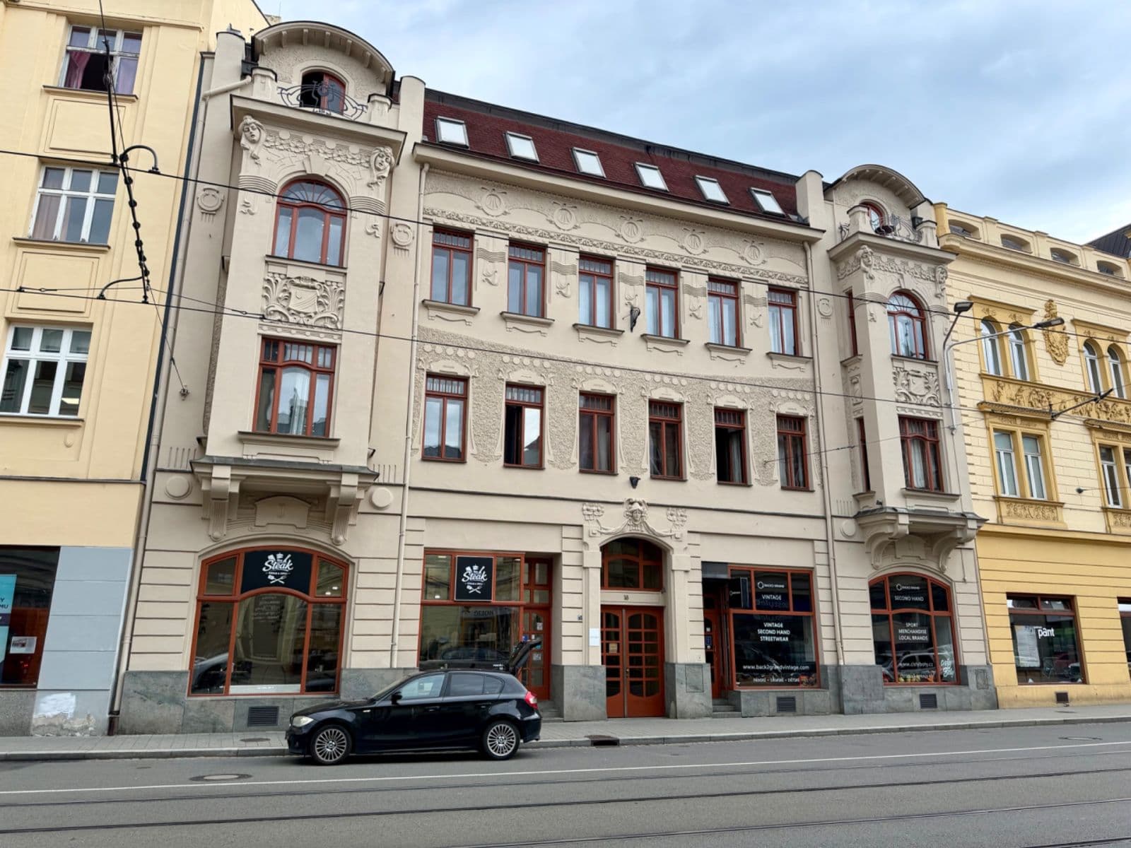 Prenájom bytu 3-izbový 108 m², Nádražní, Ostrava, Moravskoslezský kraj Prenájom bytu 3-izbový 108 m², Nádražní, Ostrava, Moravskoslezský kraj