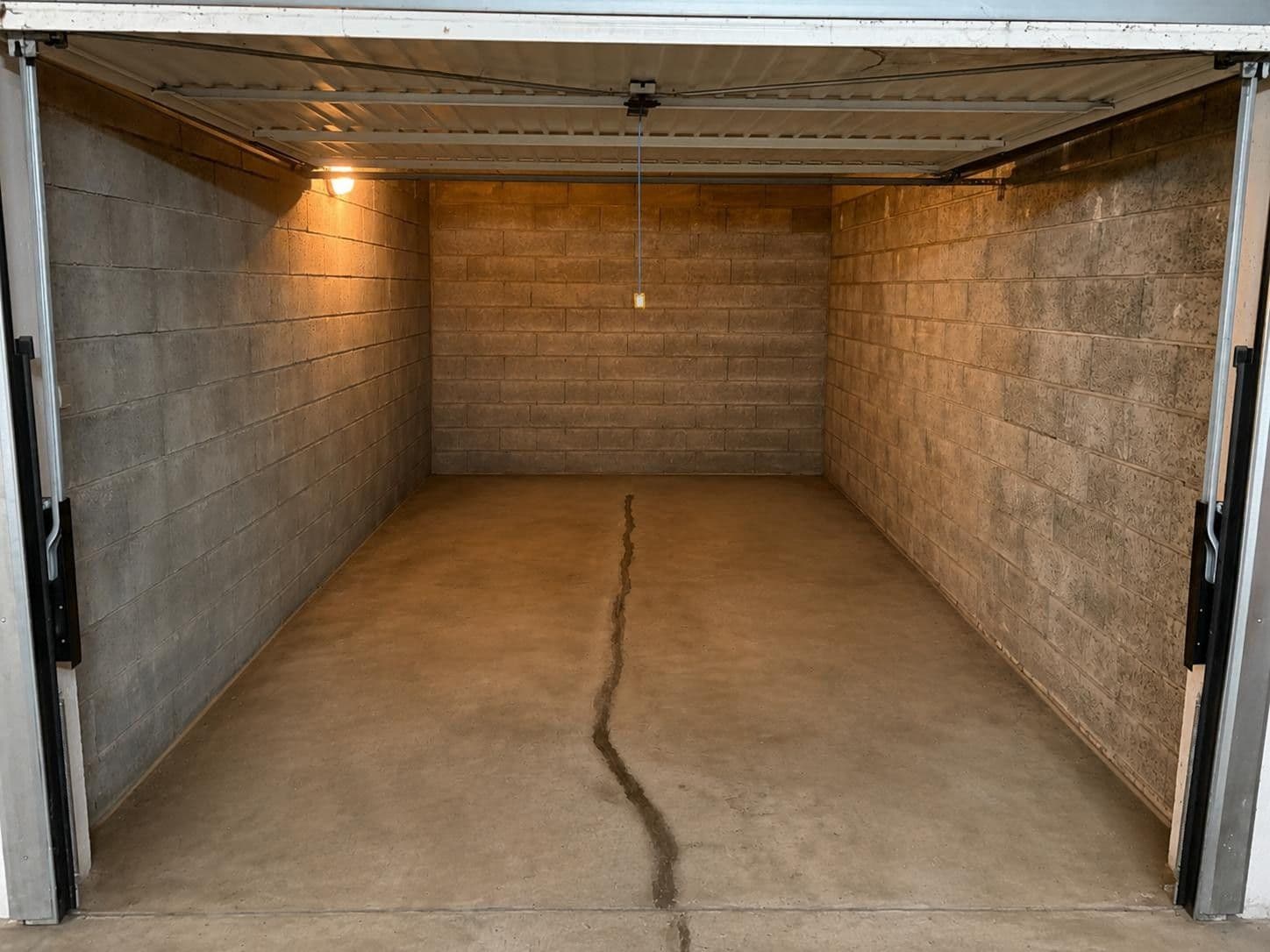 Predaj garáže 16 m², Český Krumlov, Jihočeský kraj Predaj garáže 16 m², Český Krumlov, Jihočeský kraj