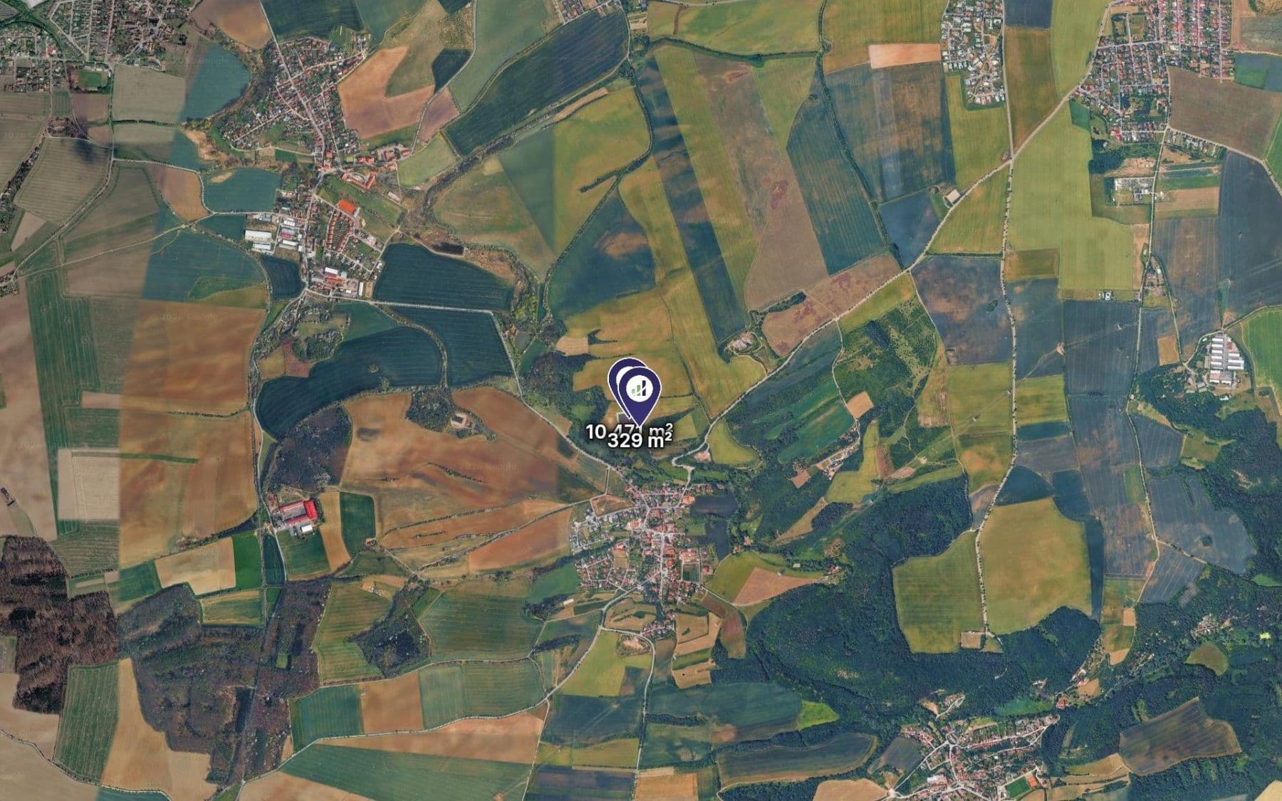 Predaj pozemku 2.430 m², Dobříč, Středočeský kraj Predaj pozemku 2.430 m², Dobříč, Středočeský kraj