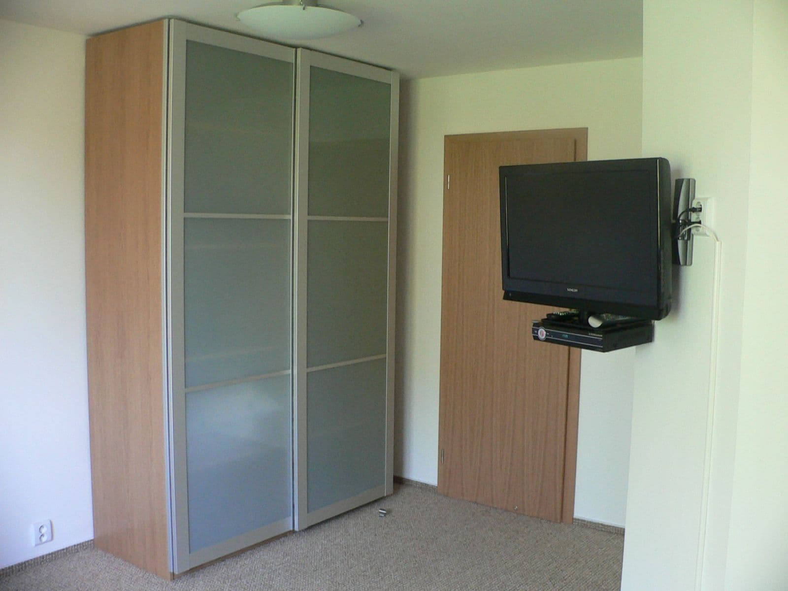 Prenájom bytu 2-izbový 37 m², U Vodoteče, Vysoký Újezd, Středočeský kraj Prenájom bytu 2-izbový 37 m², U Vodoteče, Vysoký Újezd, Středočeský kraj