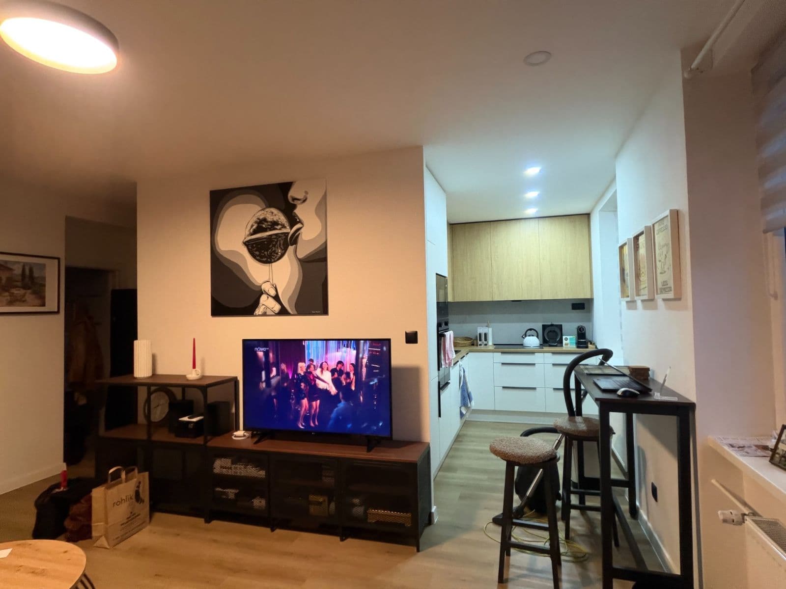 Predaj bytu 3-izbový 63 m², 17. listopadu, Havířov, Moravskoslezský kraj Predaj bytu 3-izbový 63 m², 17. listopadu, Havířov, Moravskoslezský kraj