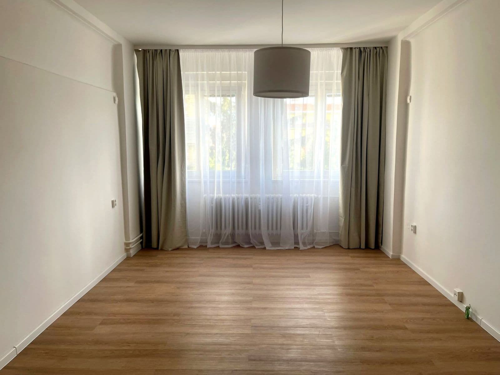 Prenájom bytu 2-izbový 64 m², Malinová, Praha, Praha Prenájom bytu 2-izbový 64 m², Malinová, Praha, Praha
