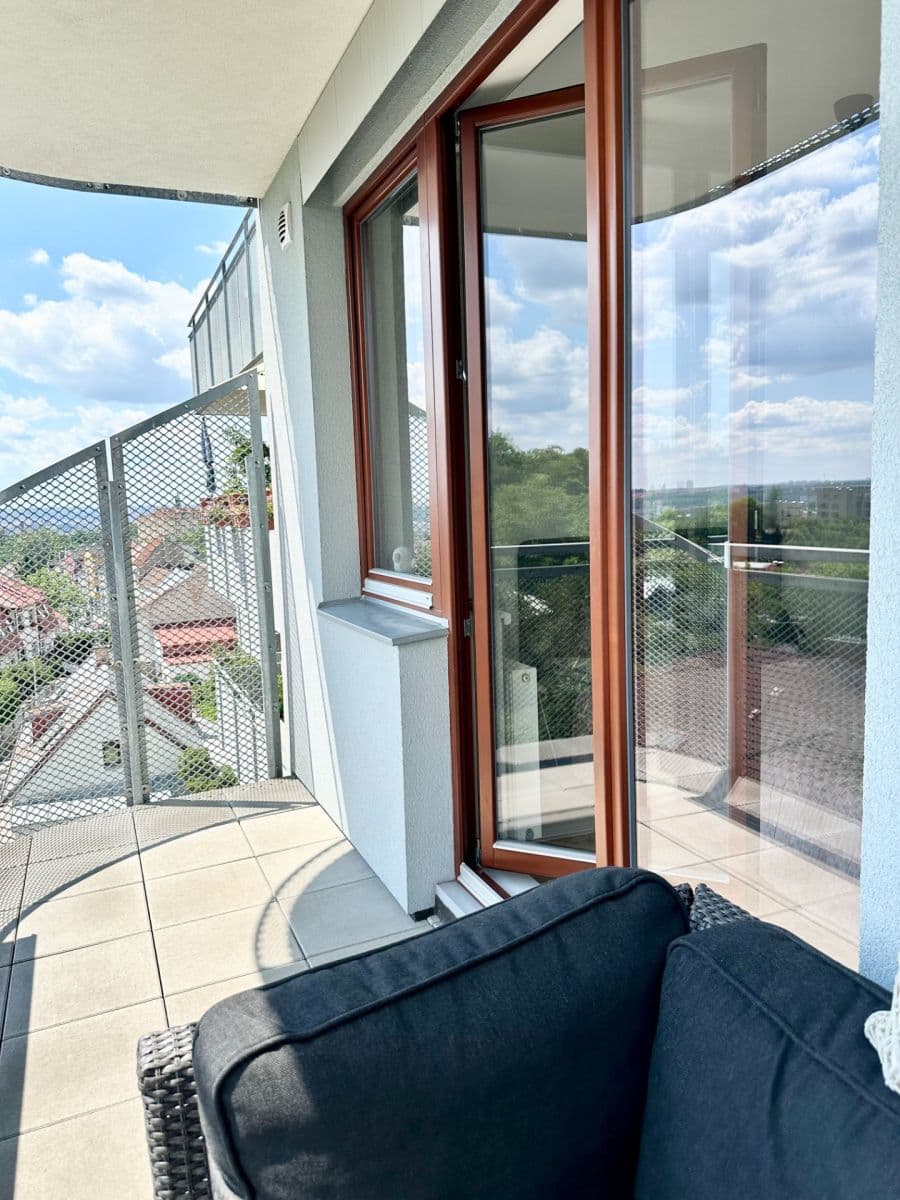 Prenájom bytu 1-izbový 51 m², Davídkova, Praha, Praha Prenájom bytu 1-izbový 51 m², Davídkova, Praha, Praha
