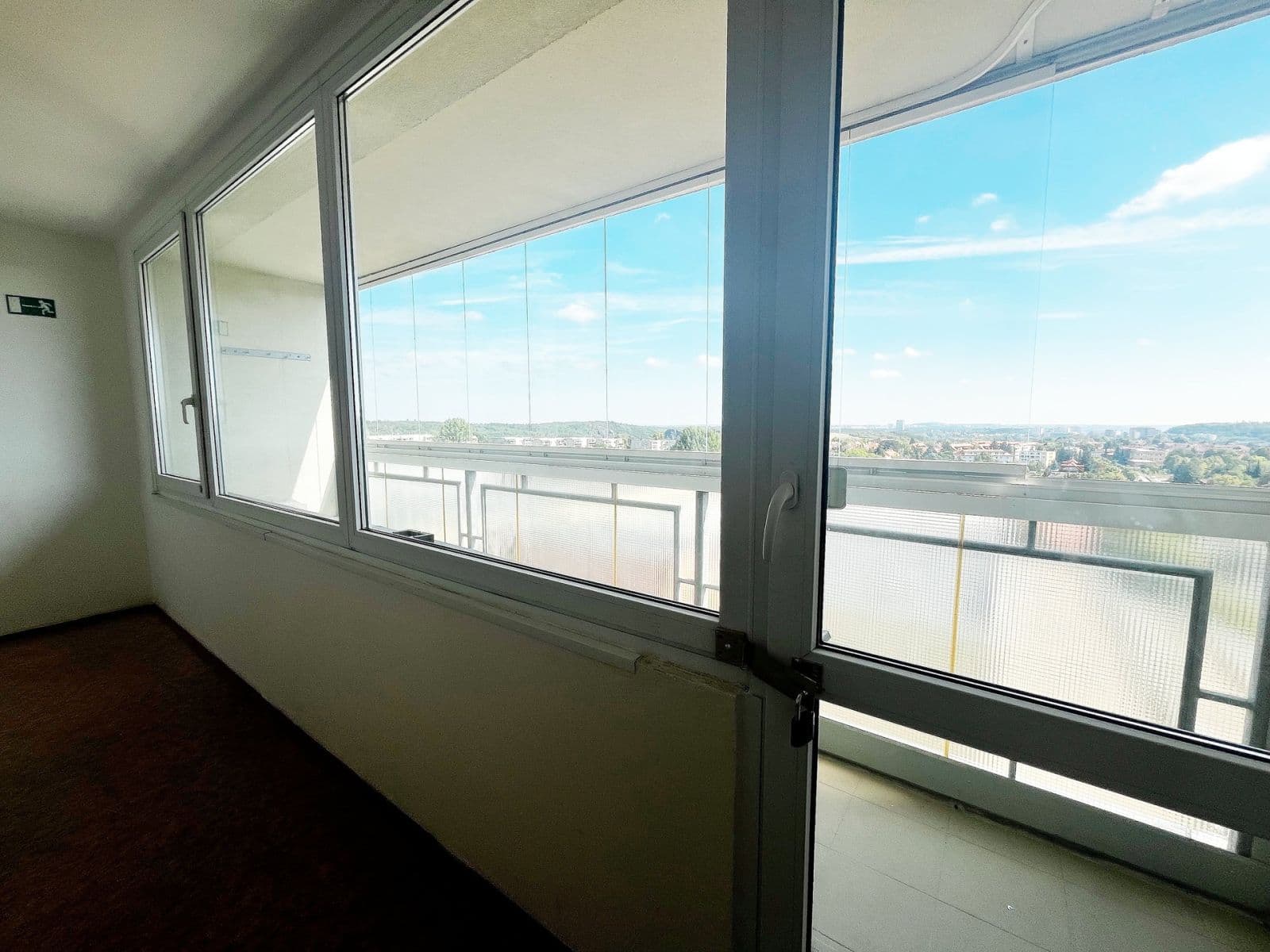 Prenájom bytu 2-izbový 41 m², Ciolkovského, Praha, Praha Prenájom bytu 2-izbový 41 m², Ciolkovského, Praha, Praha