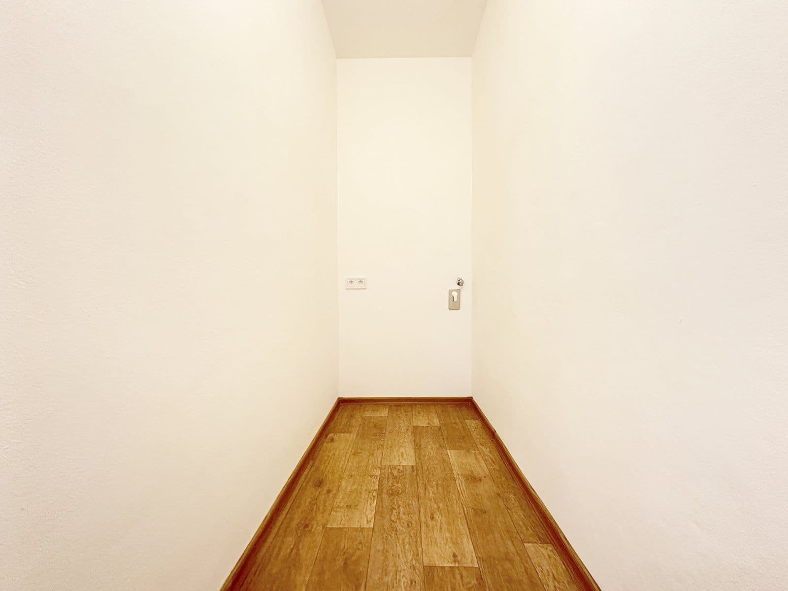 Prenájom bytu 3-izbový 81 m², Čechovská, Příbram, Středočeský kraj Prenájom bytu 3-izbový 81 m², Čechovská, Příbram, Středočeský kraj