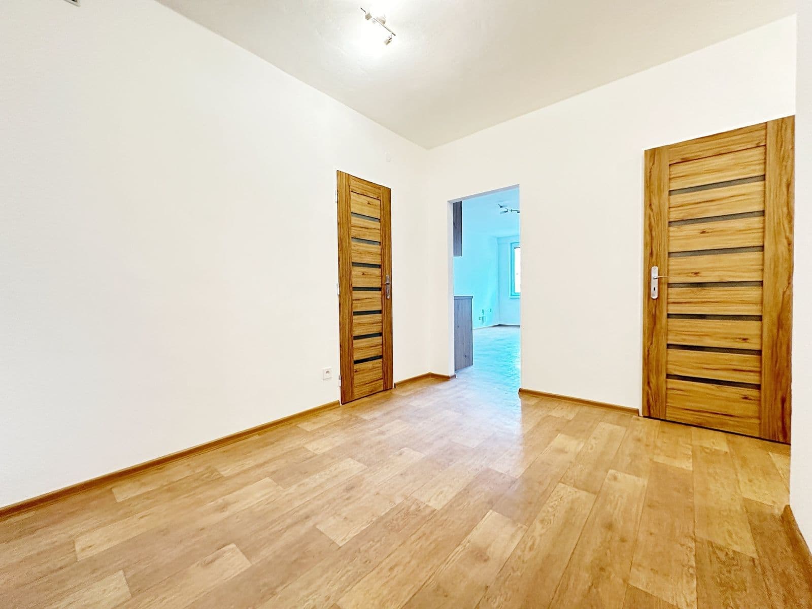 Prenájom bytu 3-izbový 81 m², Čechovská, Příbram, Středočeský kraj Prenájom bytu 3-izbový 81 m², Čechovská, Příbram, Středočeský kraj