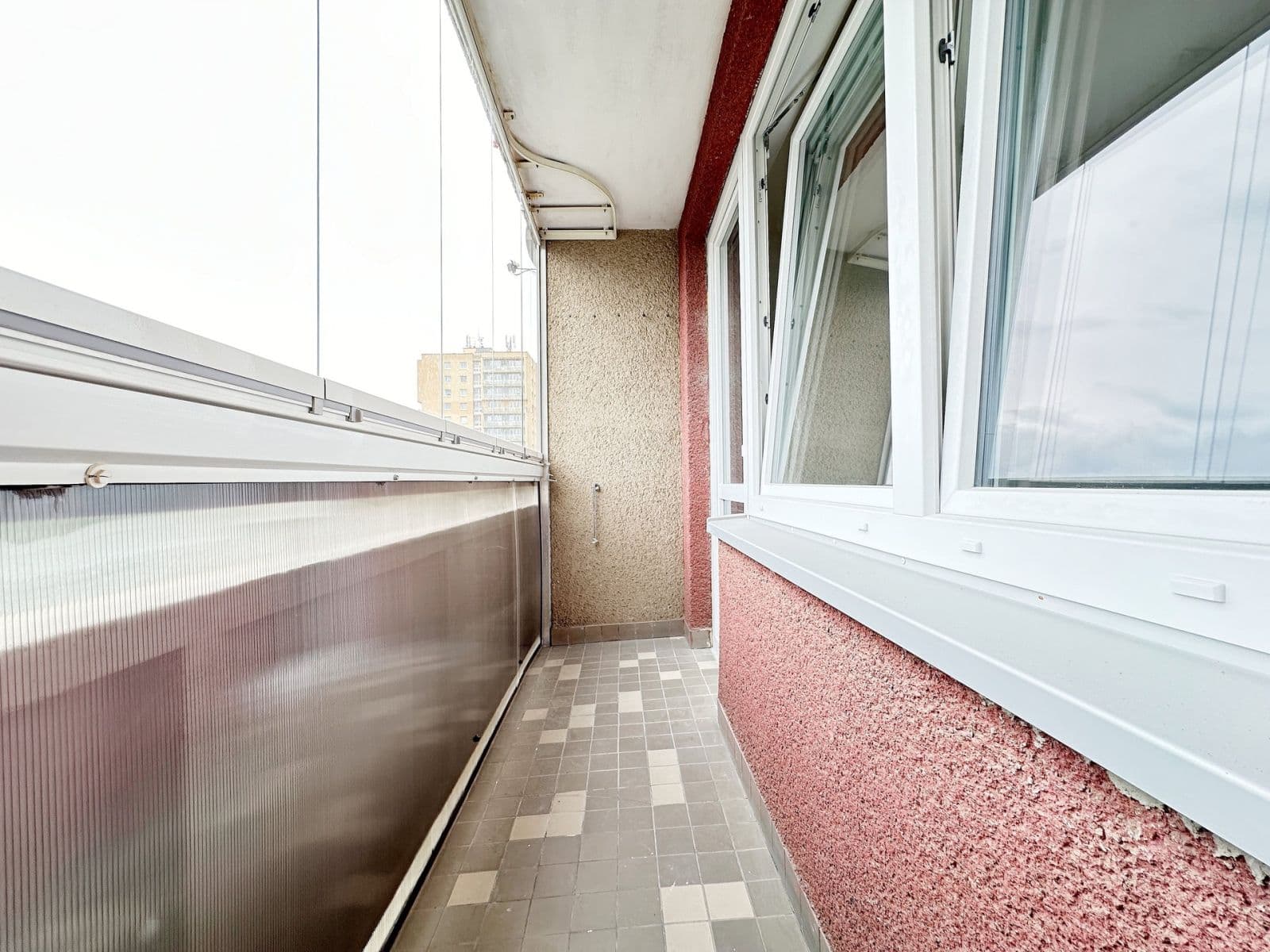 Prenájom bytu 3-izbový 81 m², Čechovská, Příbram, Středočeský kraj Prenájom bytu 3-izbový 81 m², Čechovská, Příbram, Středočeský kraj