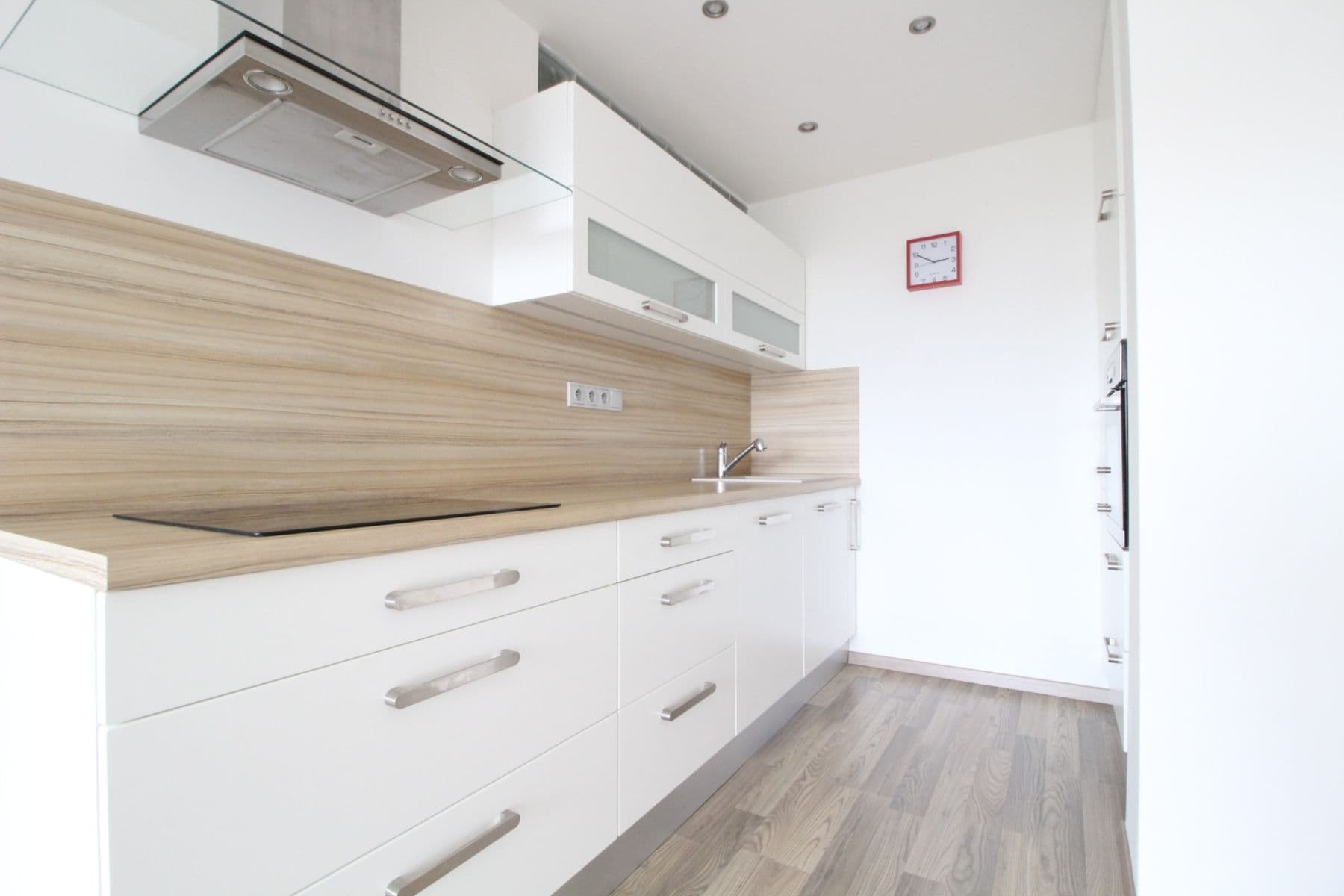 Prenájom bytu 3-izbový 58 m², Cafourkova, Praha, Praha Prenájom bytu 3-izbový 58 m², Cafourkova, Praha, Praha