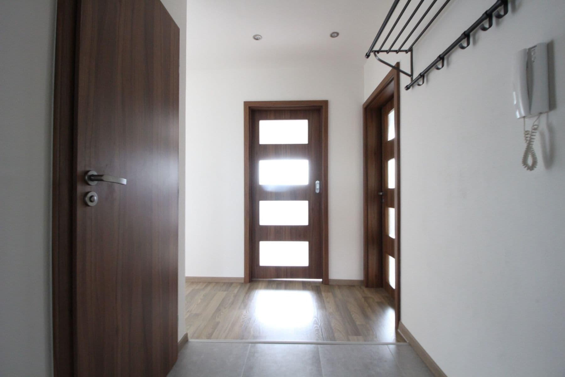 Prenájom bytu 3-izbový 58 m², Cafourkova, Praha, Praha Prenájom bytu 3-izbový 58 m², Cafourkova, Praha, Praha