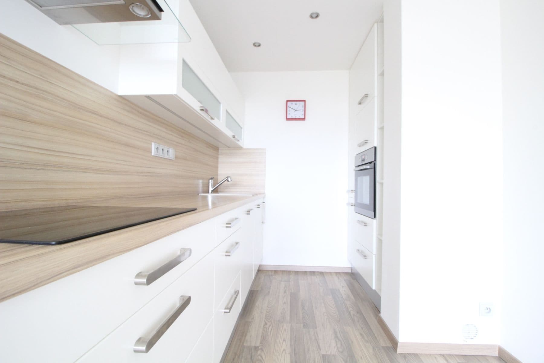 Prenájom bytu 3-izbový 58 m², Cafourkova, Praha, Praha Prenájom bytu 3-izbový 58 m², Cafourkova, Praha, Praha