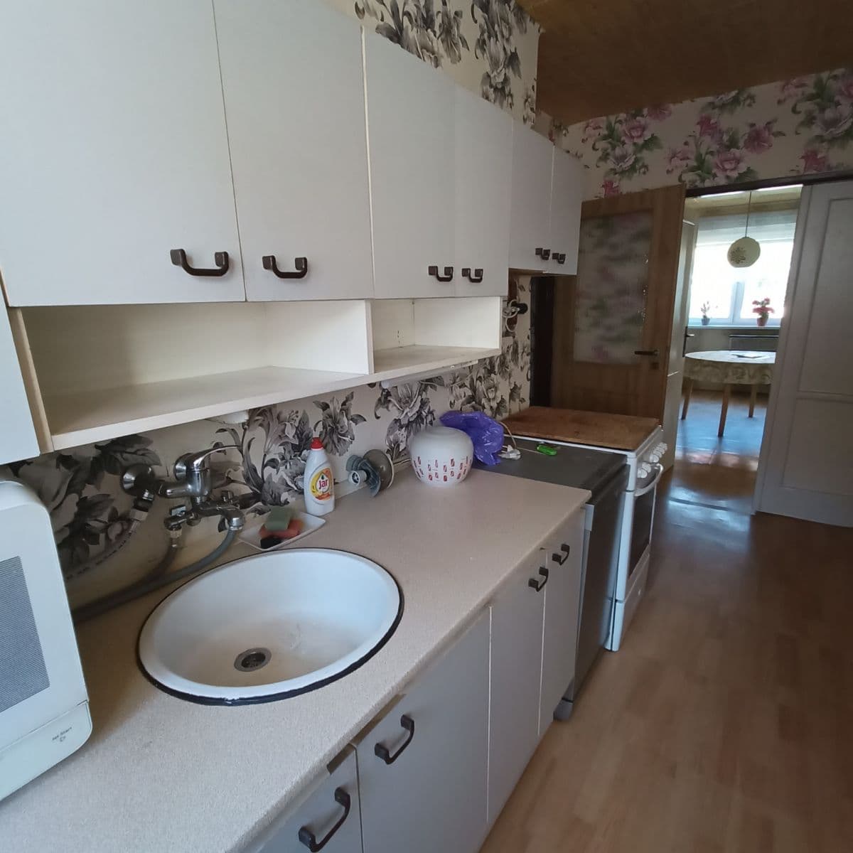 Prenájom bytu 2-izbový 54 m², Dašická, Pardubice, Pardubický kraj Prenájom bytu 2-izbový 54 m², Dašická, Pardubice, Pardubický kraj