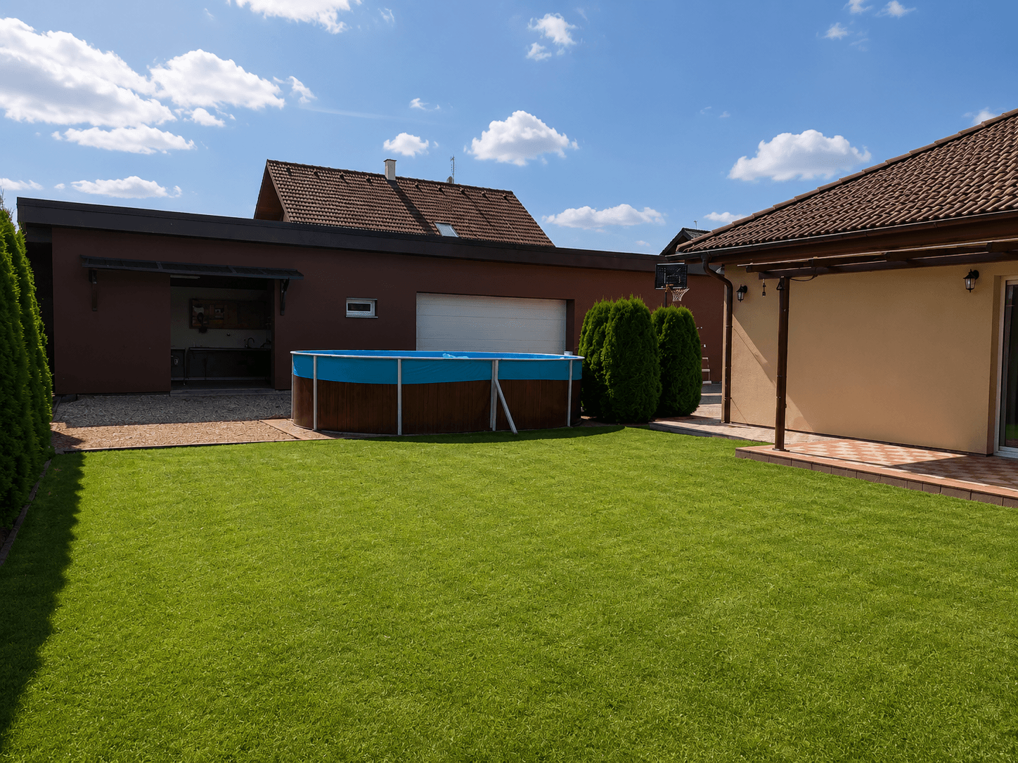 Predaj domu 132 m², pozemok 796 m², U Hrušky, Mratín, Středočeský kraj Predaj domu 132 m², pozemok 796 m², U Hrušky, Mratín, Středočeský kraj