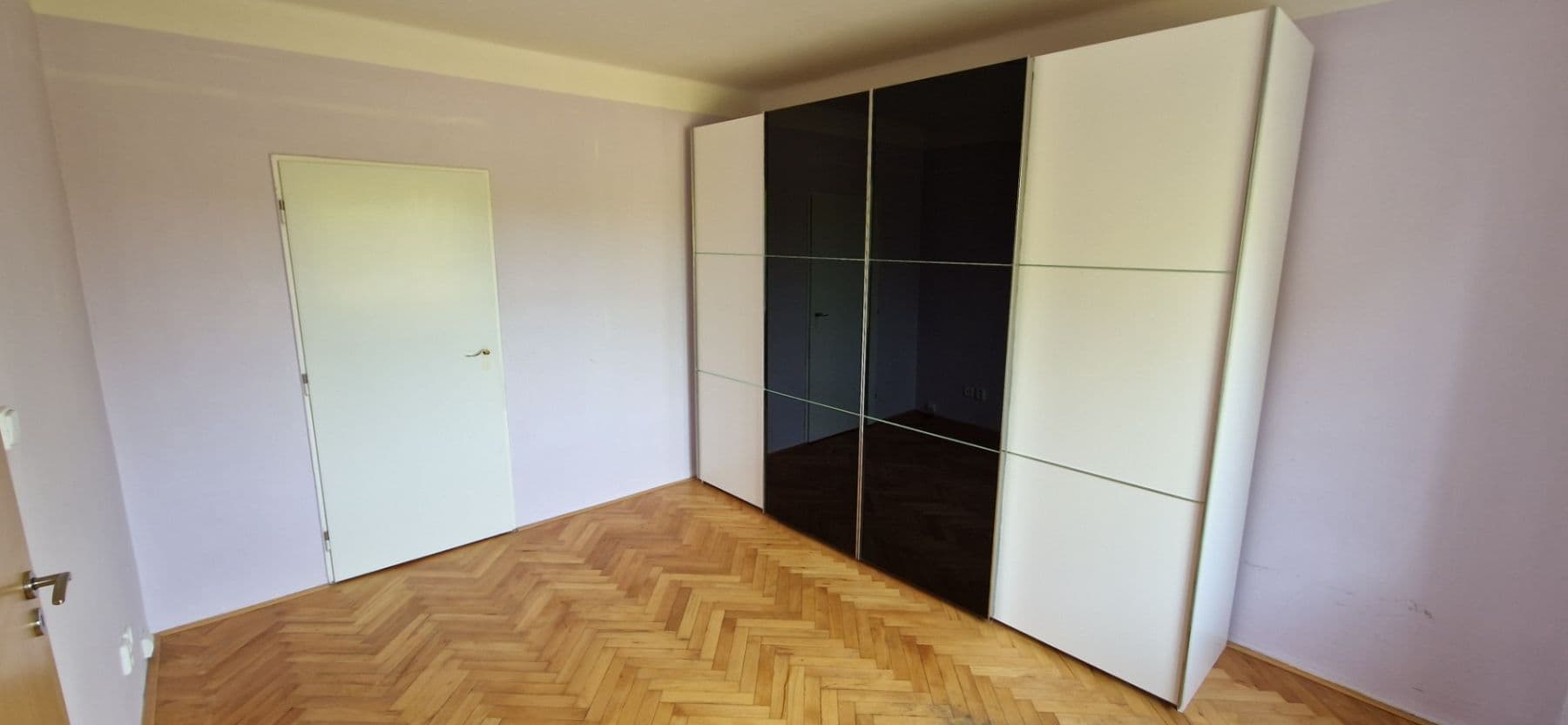 Prenájom bytu 2-izbový 54 m², Pod Lipami, Praha, Praha Prenájom bytu 2-izbový 54 m², Pod Lipami, Praha, Praha