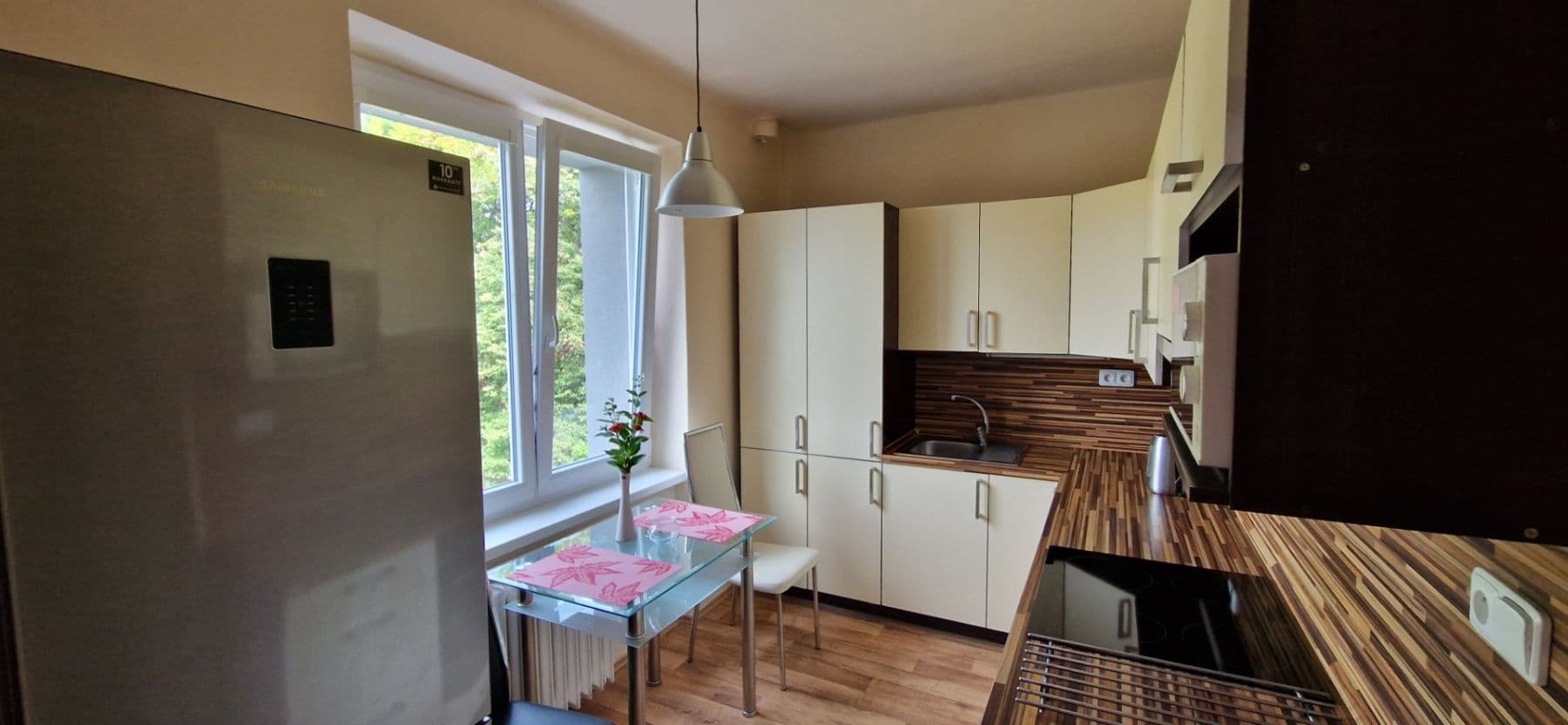 Prenájom bytu 2-izbový 54 m², Pod Lipami, Praha, Praha Prenájom bytu 2-izbový 54 m², Pod Lipami, Praha, Praha