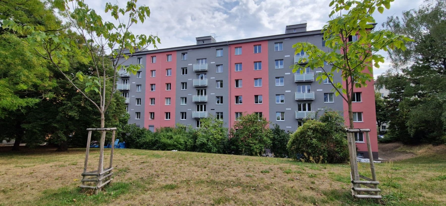 Prenájom bytu 2-izbový 54 m², Pod Lipami, Praha, Praha Prenájom bytu 2-izbový 54 m², Pod Lipami, Praha, Praha