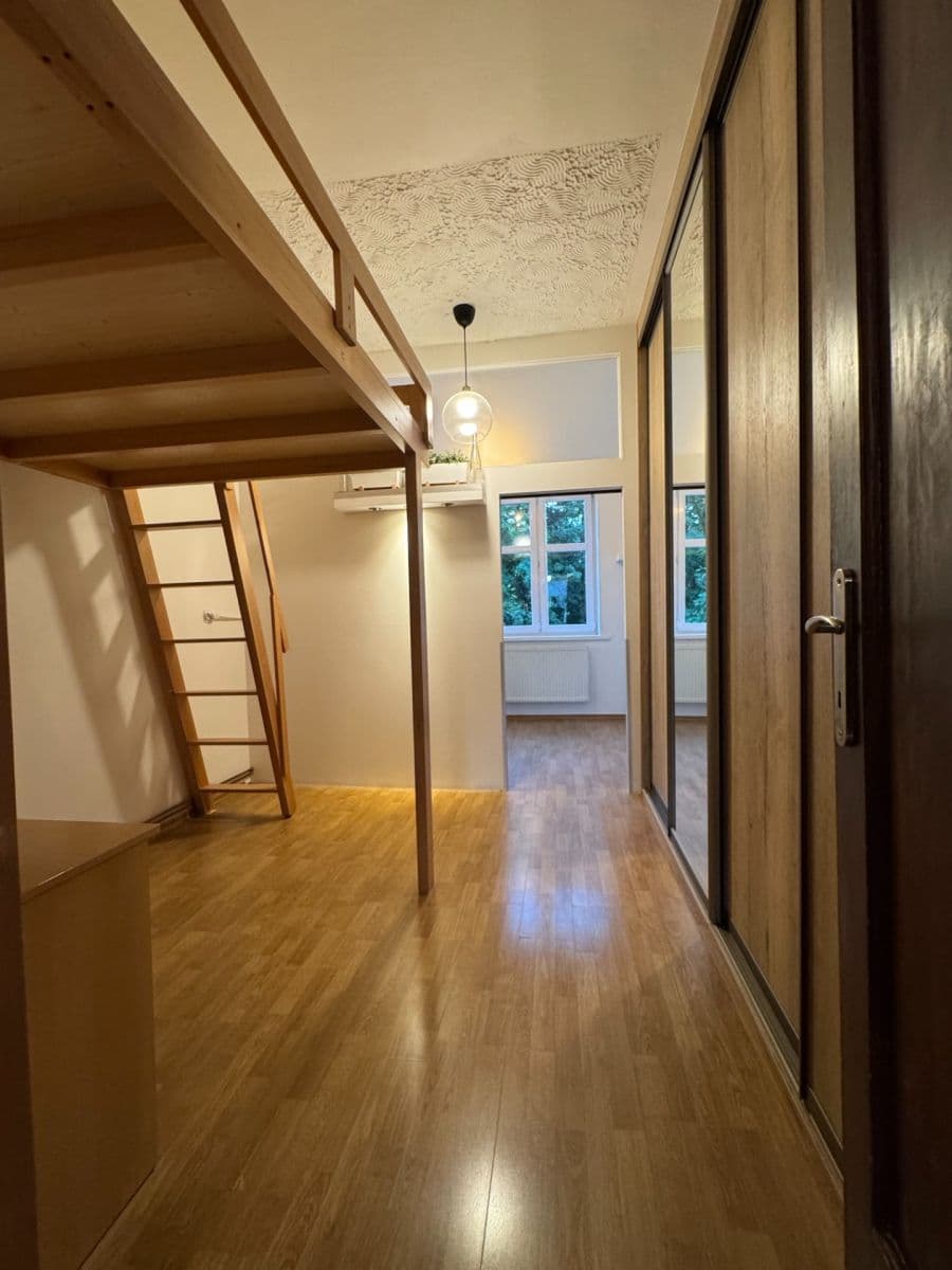 Prenájom bytu 2-izbový 52 m², Kolbenova, Praha, Praha Prenájom bytu 2-izbový 52 m², Kolbenova, Praha, Praha