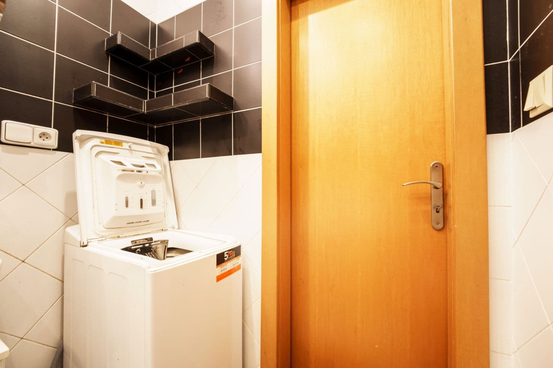 Prenájom bytu 3-izbový 63 m², Hvězdova, Praha, Praha Prenájom bytu 3-izbový 63 m², Hvězdova, Praha, Praha