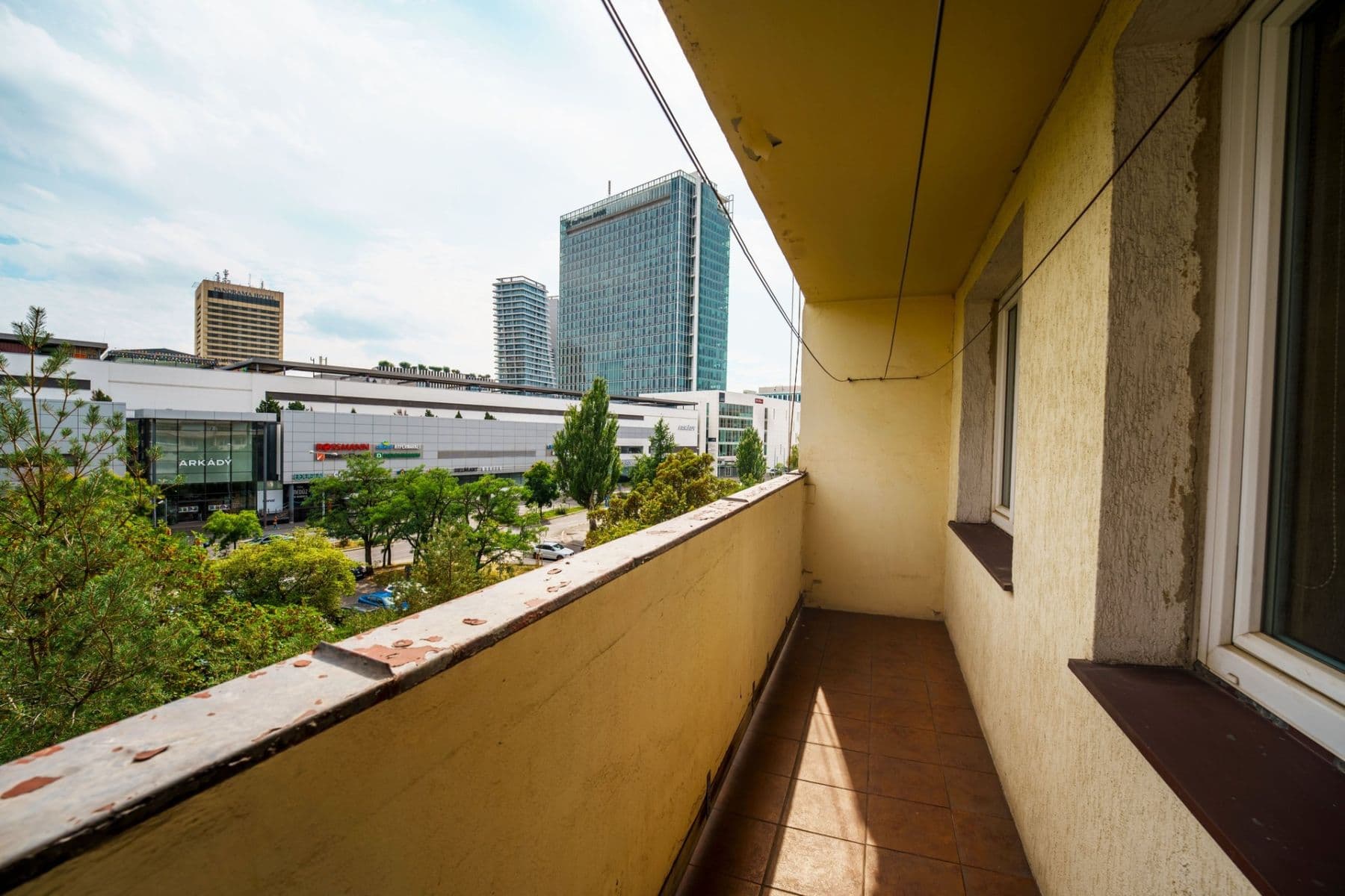 Prenájom bytu 3-izbový 63 m², Hvězdova, Praha, Praha Prenájom bytu 3-izbový 63 m², Hvězdova, Praha, Praha