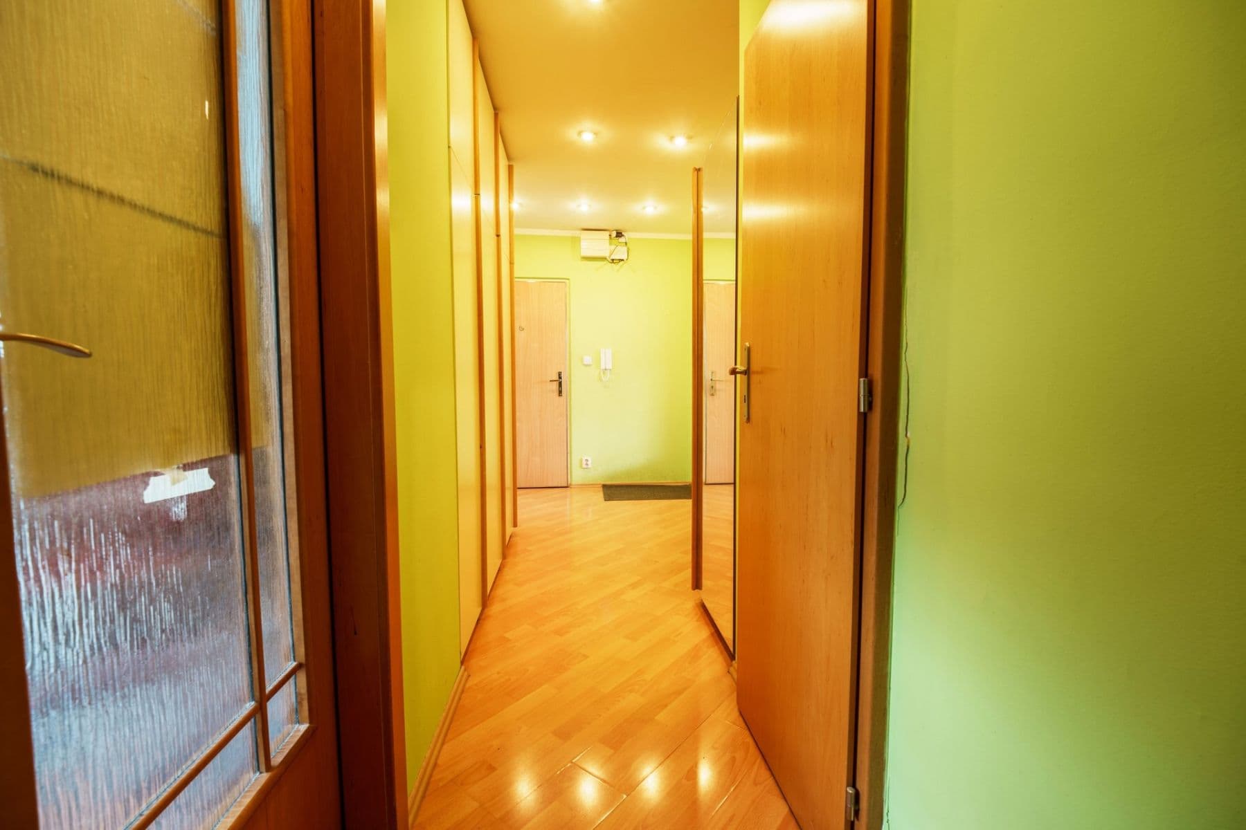 Prenájom bytu 3-izbový 63 m², Hvězdova, Praha, Praha Prenájom bytu 3-izbový 63 m², Hvězdova, Praha, Praha