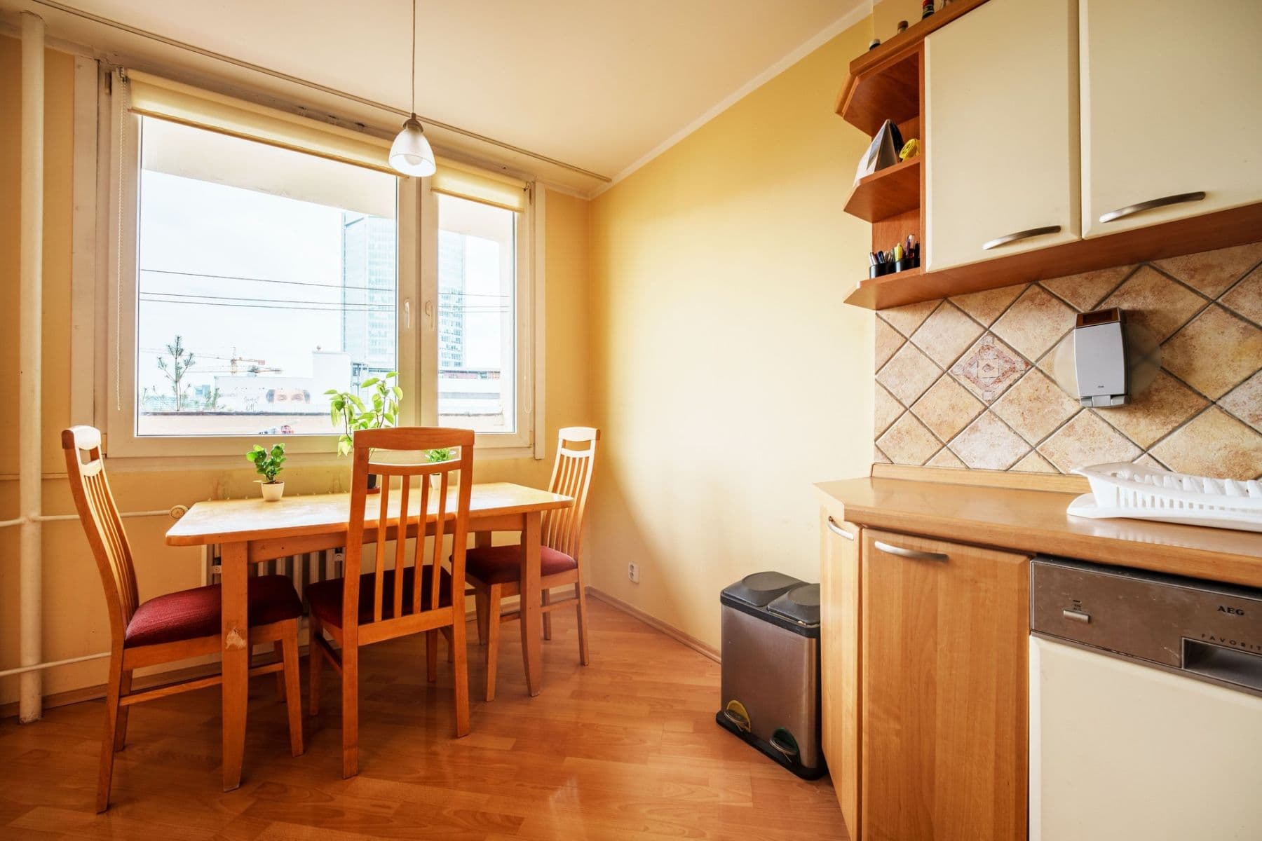 Prenájom bytu 3-izbový 63 m², Hvězdova, Praha, Praha Prenájom bytu 3-izbový 63 m², Hvězdova, Praha, Praha