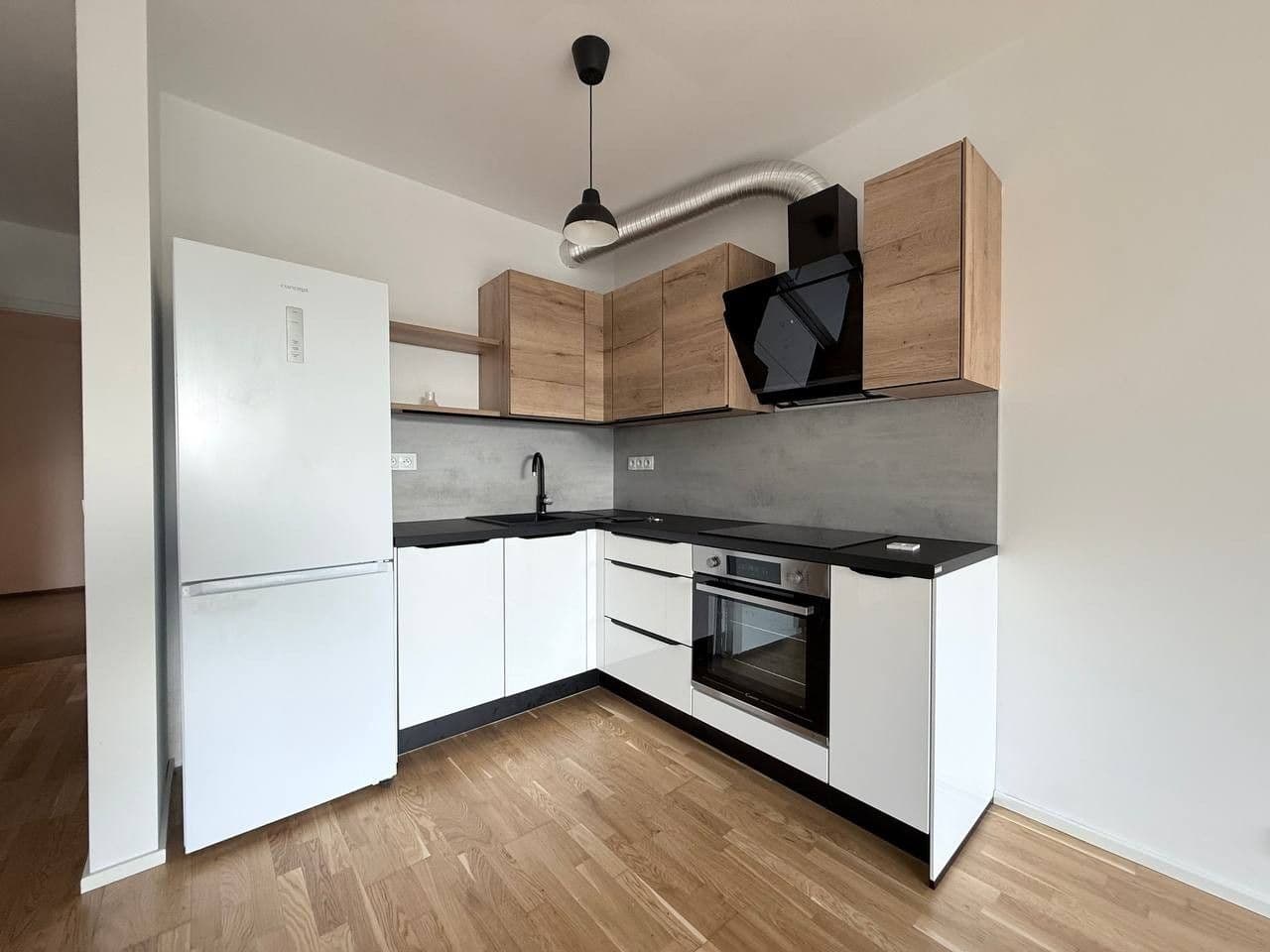 Prenájom bytu 1-izbový 41 m², Práčská, Praha, Praha Prenájom bytu 1-izbový 41 m², Práčská, Praha, Praha
