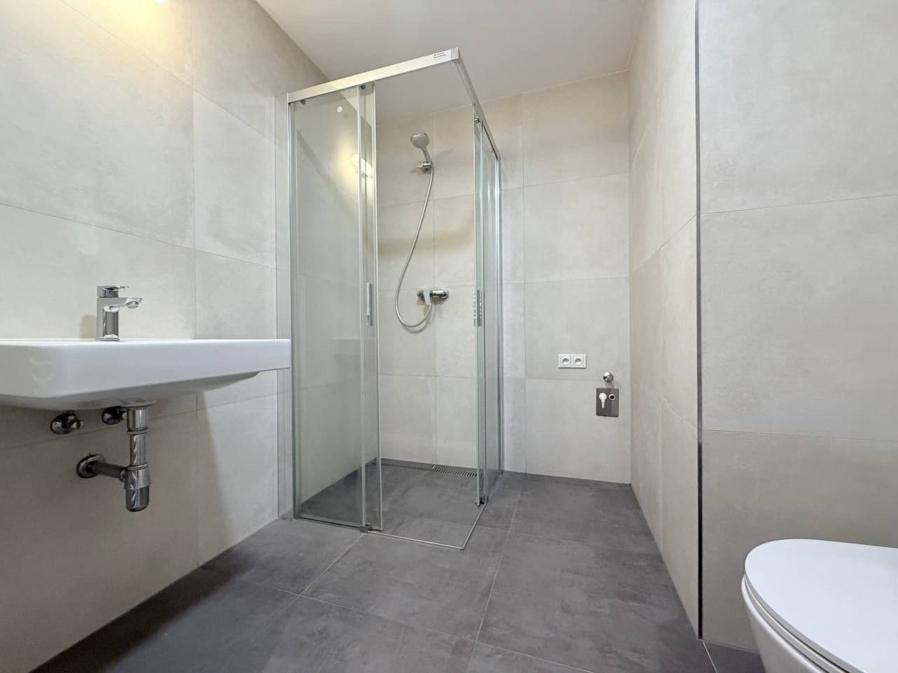 Prenájom bytu 1-izbový 41 m², Práčská, Praha, Praha Prenájom bytu 1-izbový 41 m², Práčská, Praha, Praha